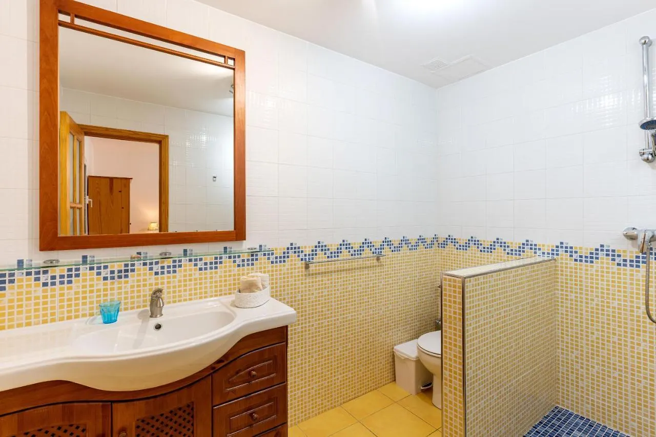 Villa Marina II Beachfront Corralejo By Holidays Home إسبانيا